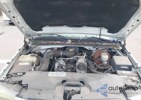 2007 Chevrolet Silverado 1500 Classic Work Truck z USA, uszkodzony, nr VIN 3GCEC14X07G197980